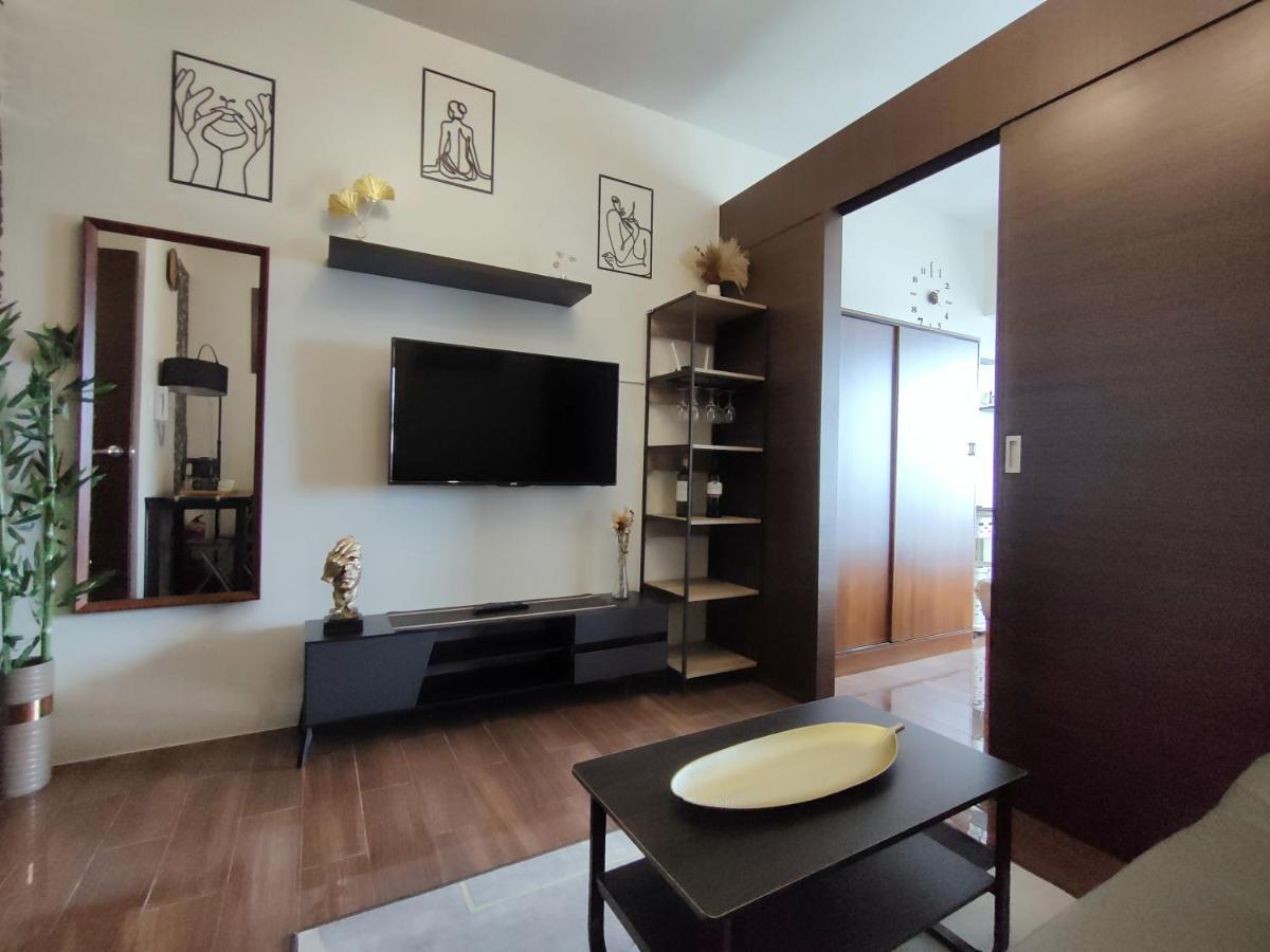 Amazing View Makati Elegant Flat 400Mb Internet Apartment Манила Екстериор снимка