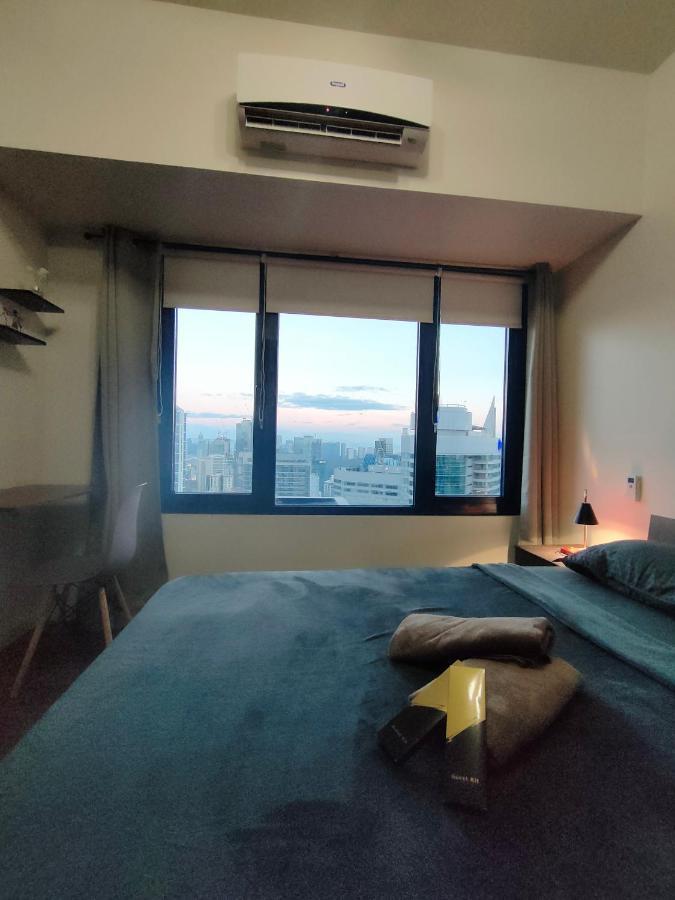 Amazing View Makati Elegant Flat 400Mb Internet Apartment Манила Екстериор снимка